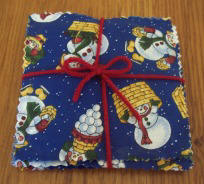 Tie up a set of cinnamon scented coasters with yarn to give as a gift